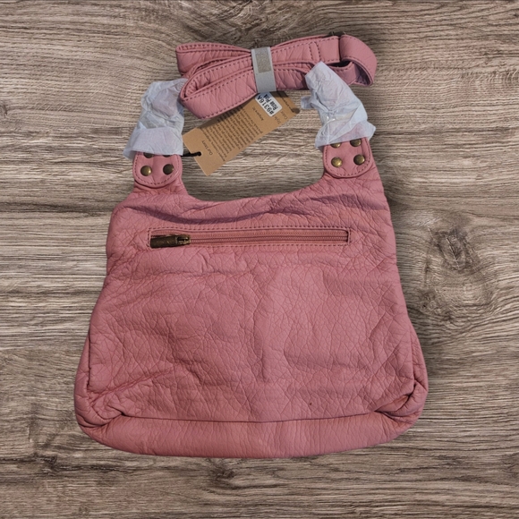 The Aria Crossbody Bag Ampere Creations Rose Pink Color Soft Vegan Leather 9316A - Picture 2 of 2